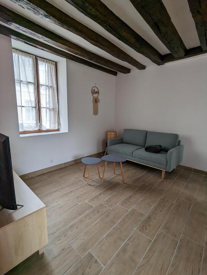 La Petite Chaume Villa Chateauroux Luaran gambar
