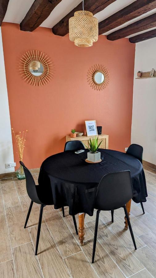 La Petite Chaume Villa Chateauroux Luaran gambar